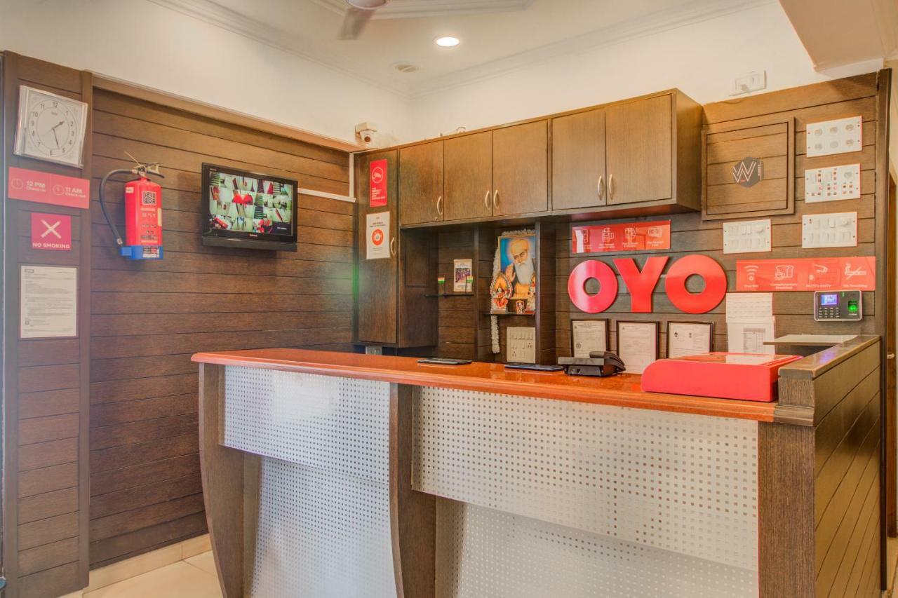 Hotel Oyo Flagship 572 Santacruz West Bombaj Exteriér fotografie